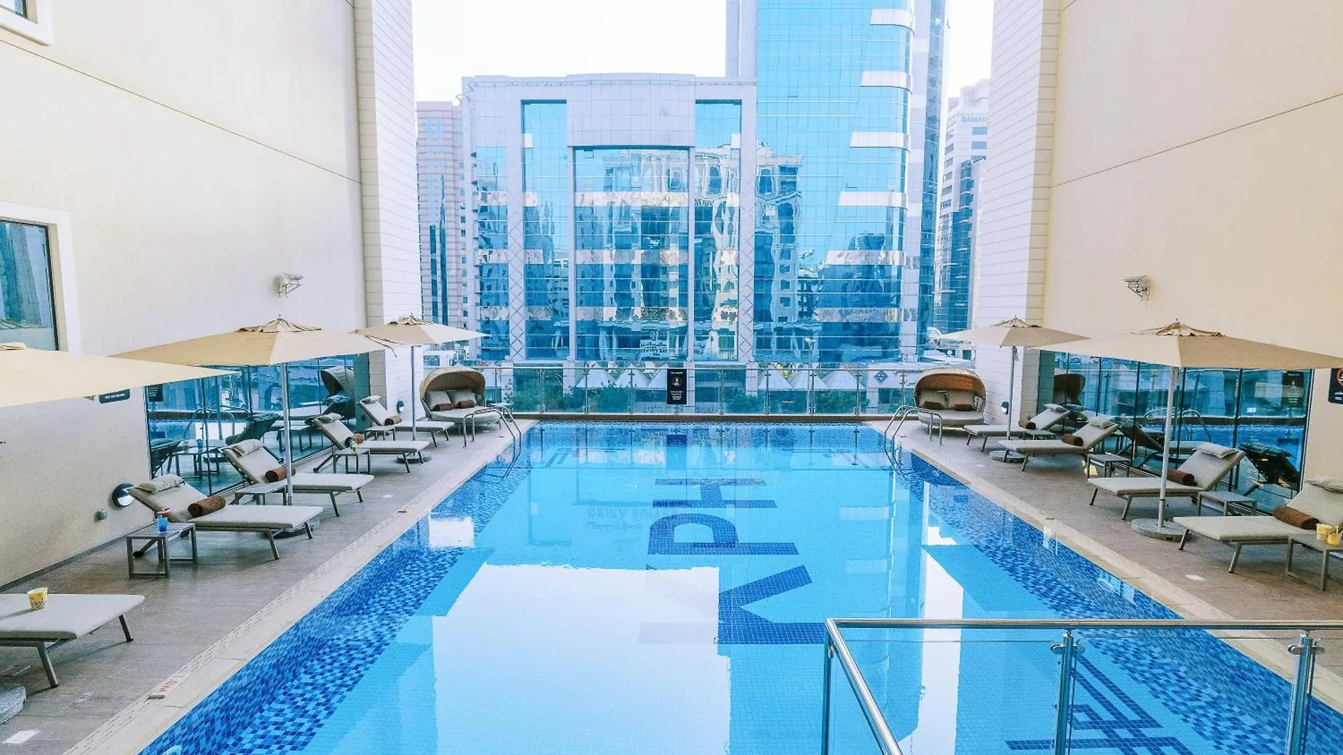 Khalidia Palace Hotel Dubai By Mourouj Gloria