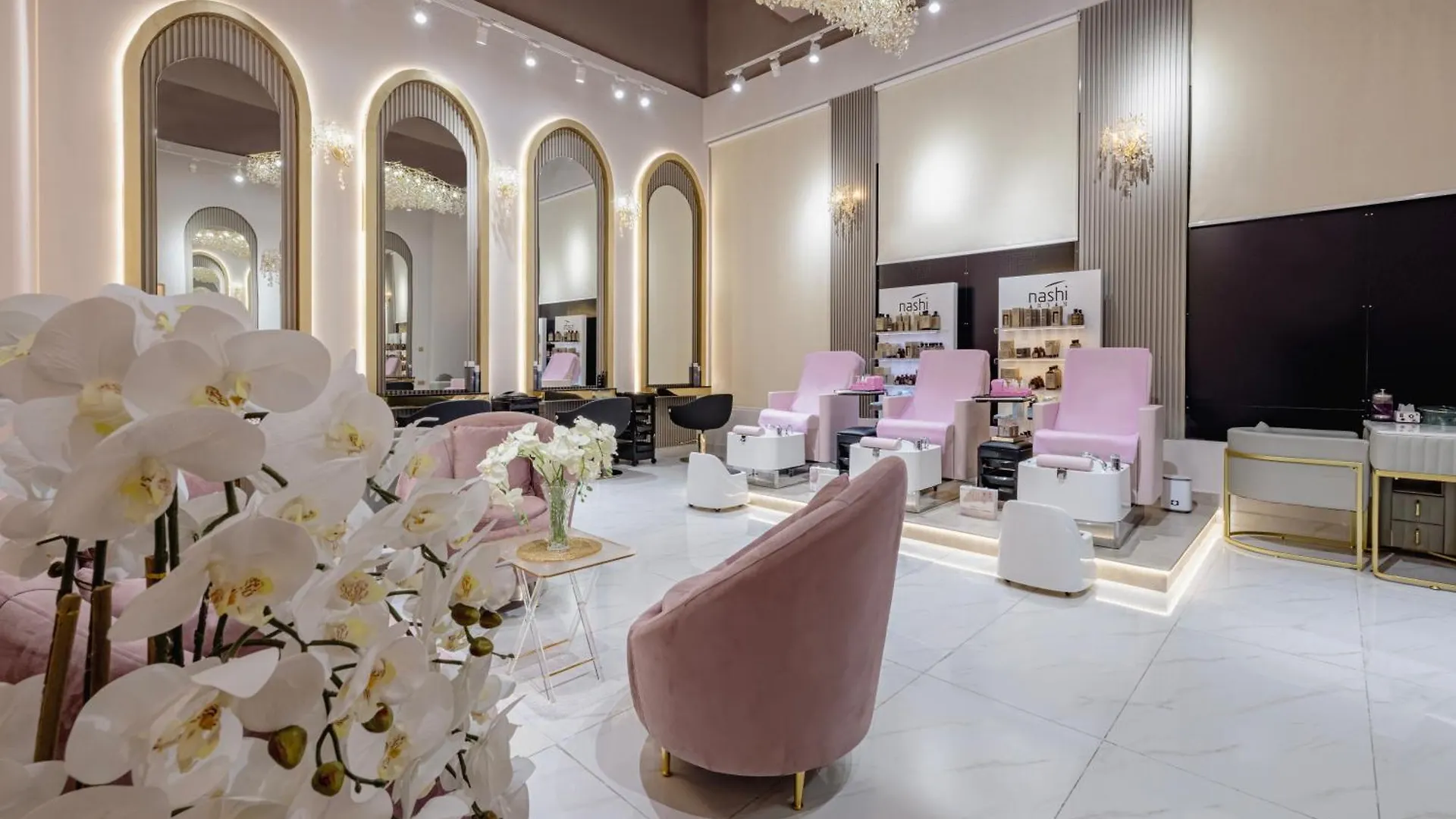 Khalidia Palace Hotel Dubai By Mourouj Gloria